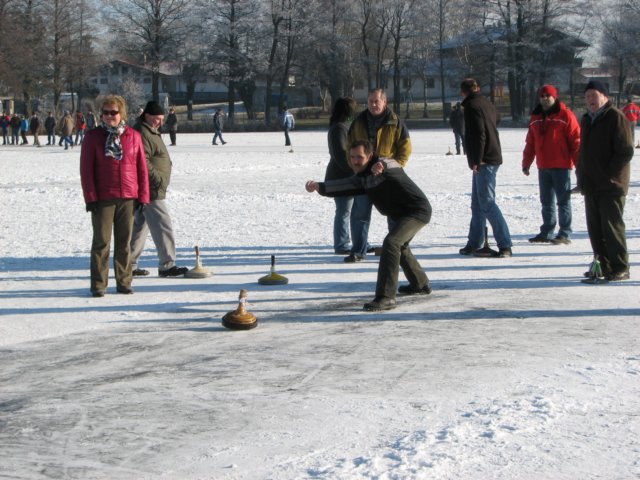 eisstockschiessen17012009_5925.jpg