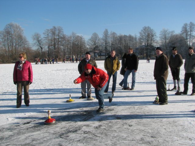 eisstockschiessen17012009_5926.jpg