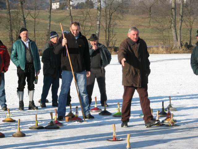 eisstockschiessen17012009_5935.jpg